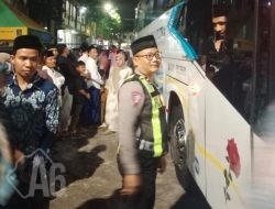 Giat Polsek Menganti Polres Gresik PAM Pemberangkatan Jamaah Haji KBIH Al – Azhar
