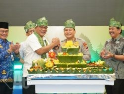 Berkunjung ke Mapolda Riau, Menteri Lingkungan Hidup Dorong Replikasi Green Policing Secara Nasional